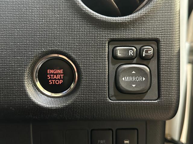 Toyota SPADE 2013-08 8551744-11