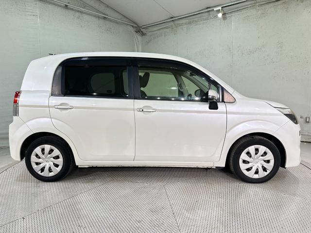 Toyota SPADE 2013-08 8551744-14