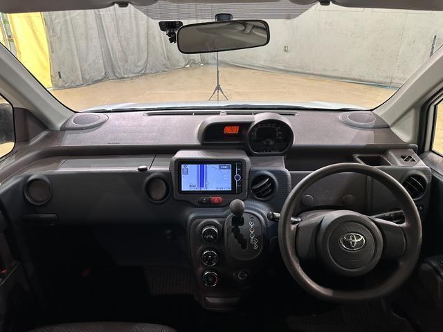 Toyota SPADE 2013-08 8551744-6
