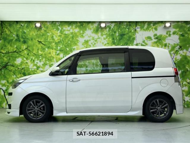 Toyota SPADE 2016-03 8552424-1