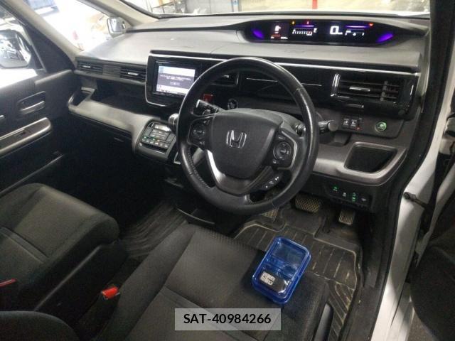 Honda e 2018-02 8546447-2
