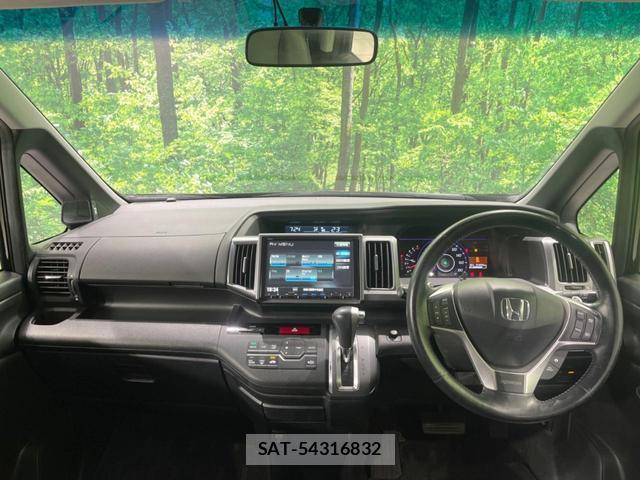 Honda e 2014-02 8548082-1