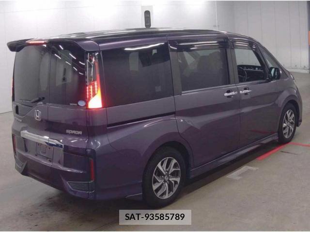 Honda e 2015-10 8548108-1