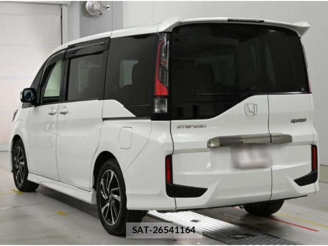 Honda e 2021-12 8548340-1
