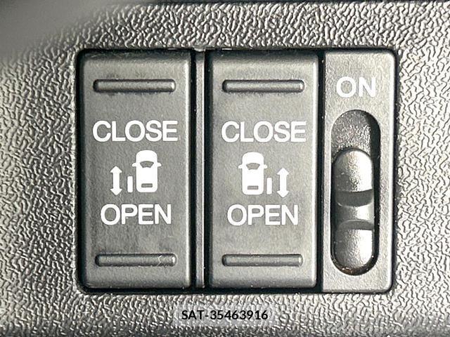 Honda e 2021-03 8548639-3