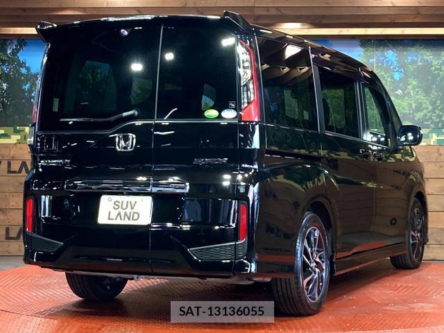 Honda e 2019-02 8549159-17