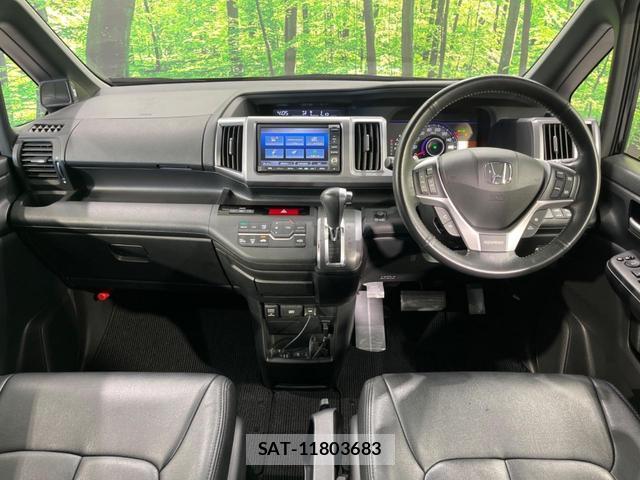 Honda e 2013-03 8549935-1