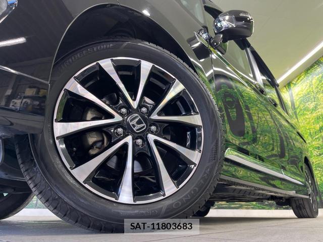 Honda e 2013-03 8549935-13