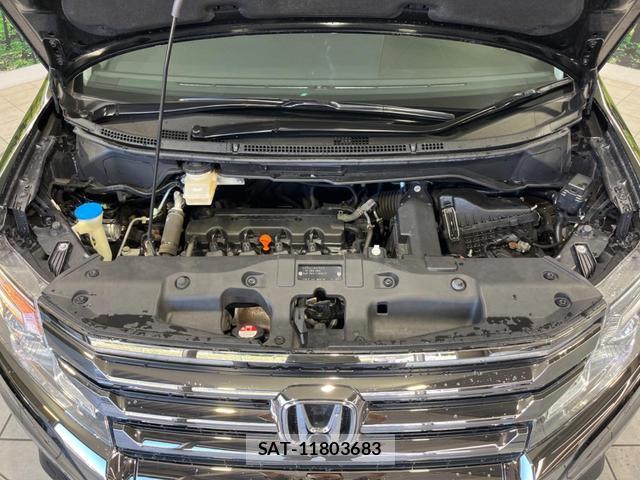 Honda e 2013-03 8549935-18