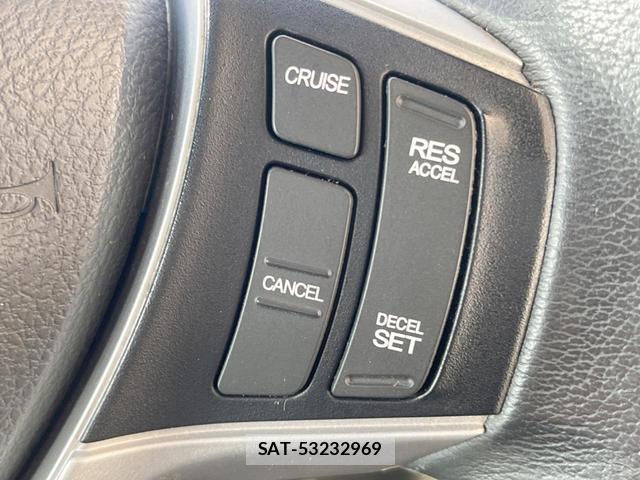 Honda e 2012-05 8549938-5
