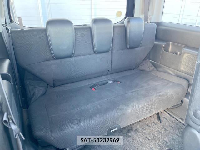 Honda e 2012-05 8549938-9
