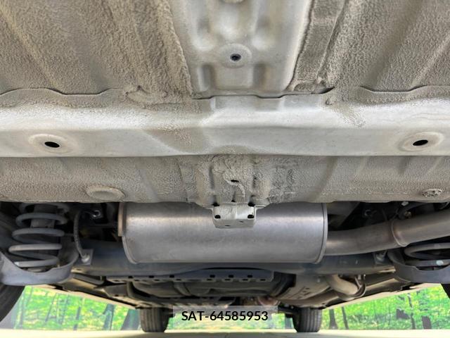 Honda e 2014-03 8549972-18