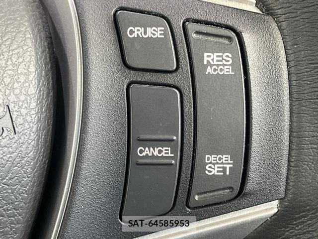 Honda e 2014-03 8549972-6