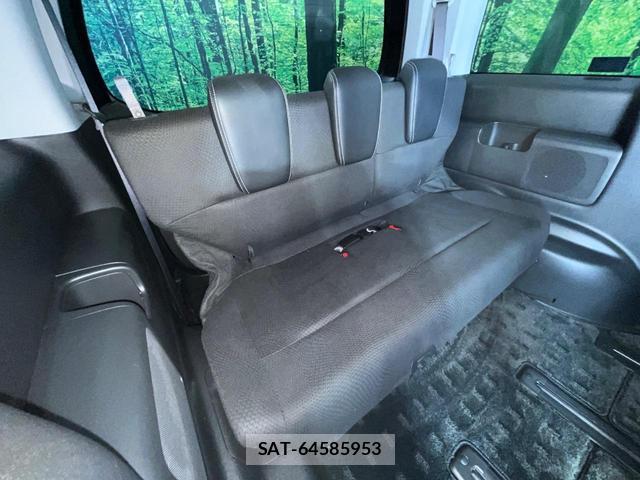 Honda e 2014-03 8549972-9