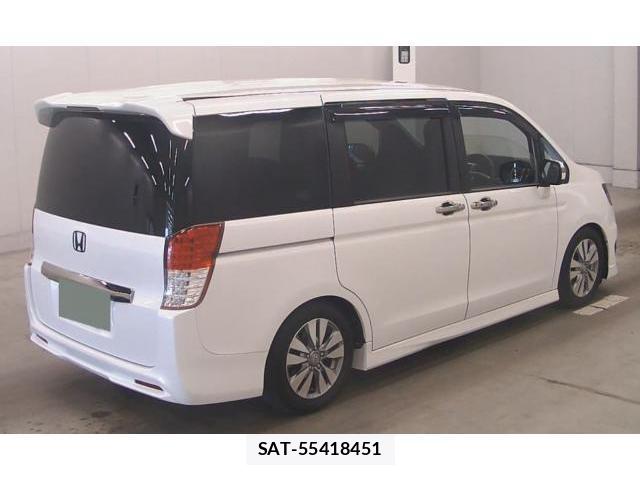 Honda e 2013-10 8550593-2