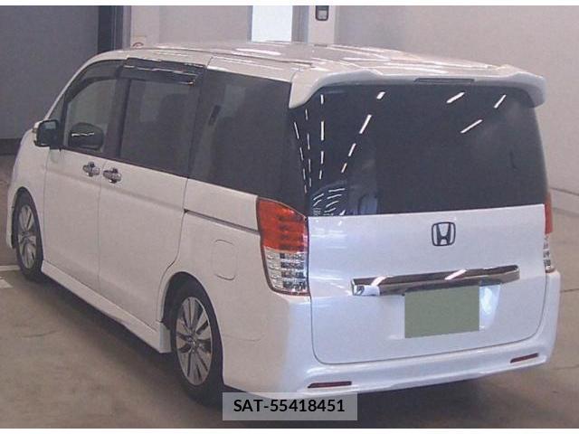 Honda e 2013-10 8550593-3