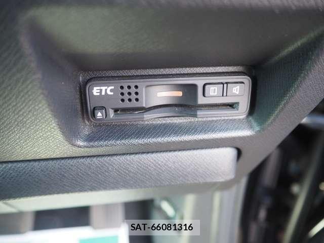 Honda e 2013-07 8551138-13