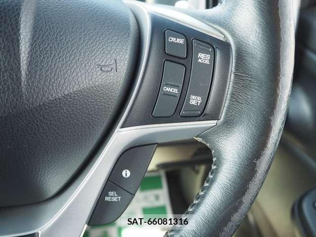 Honda e 2013-07 8551138-16