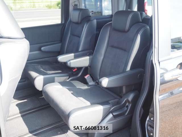 Honda e 2013-07 8551138-9