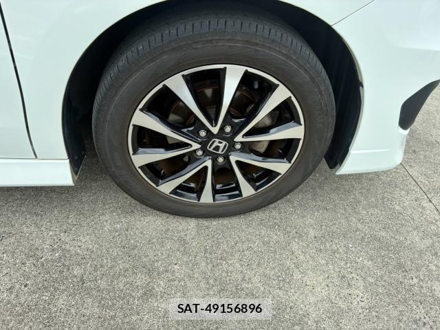 Honda e 2014-01 8551209-11