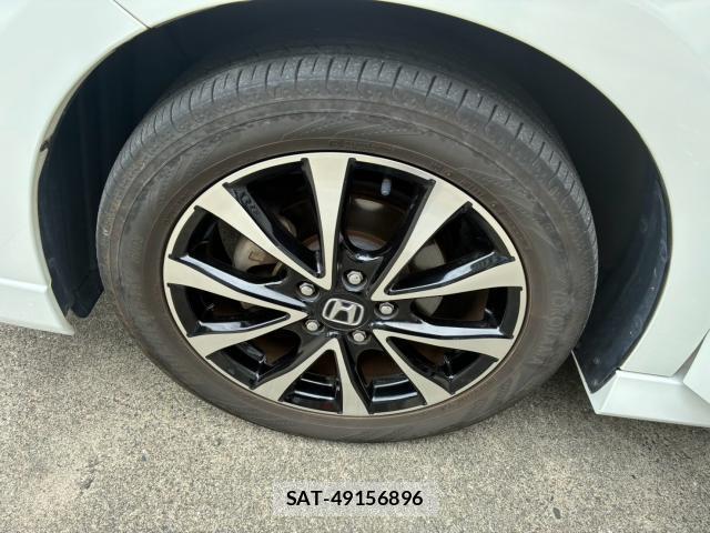 Honda e 2014-01 8551209-12