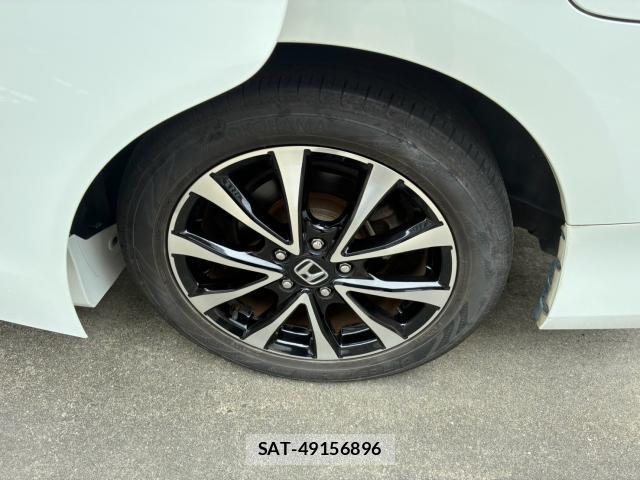 Honda e 2014-01 8551209-14