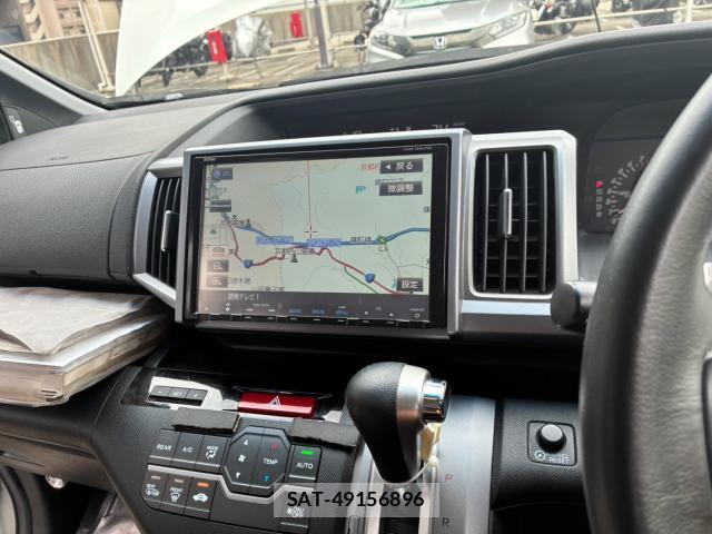 Honda e 2014-01 8551209-5
