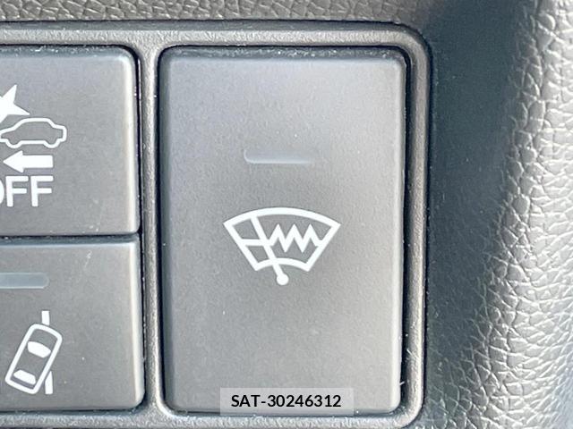 Honda e 2016-02 8551318-5