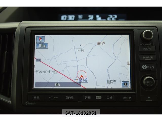 Honda e 2009-12 8551319-11