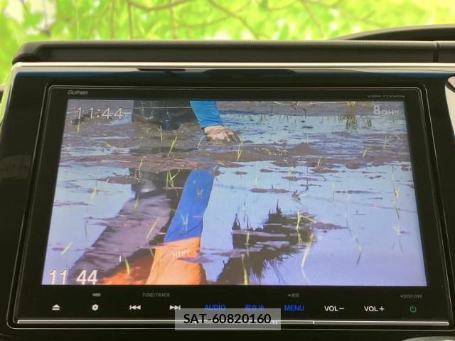Honda e 2016-10 8552339-12