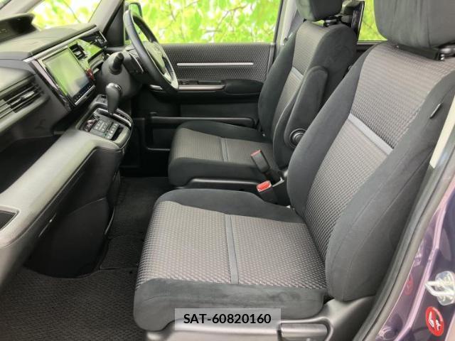 Honda e 2016-10 8552339-6
