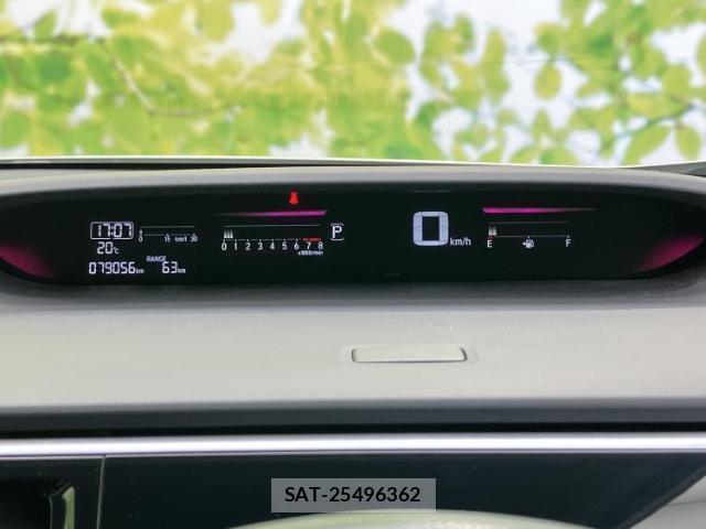 Honda e 2015-06 8552636-12