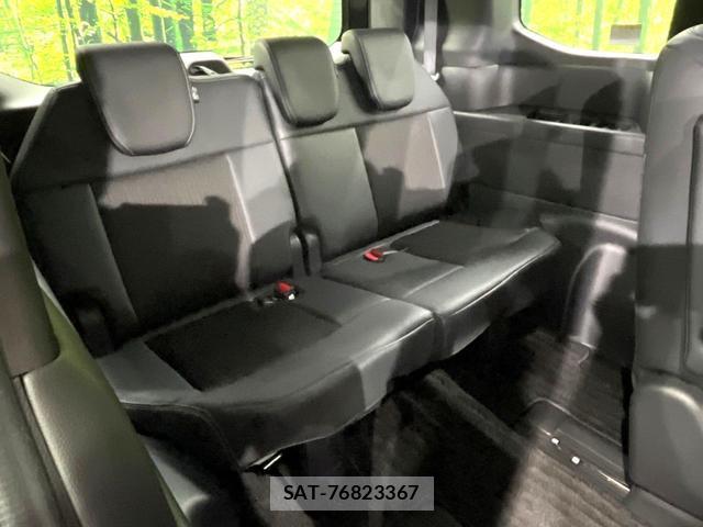 Honda e 2023-10 8545393-10