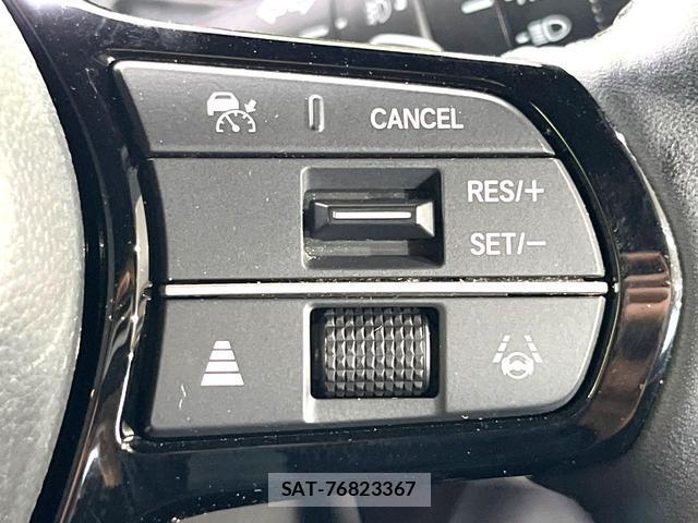 Honda e 2023-10 8545393-6