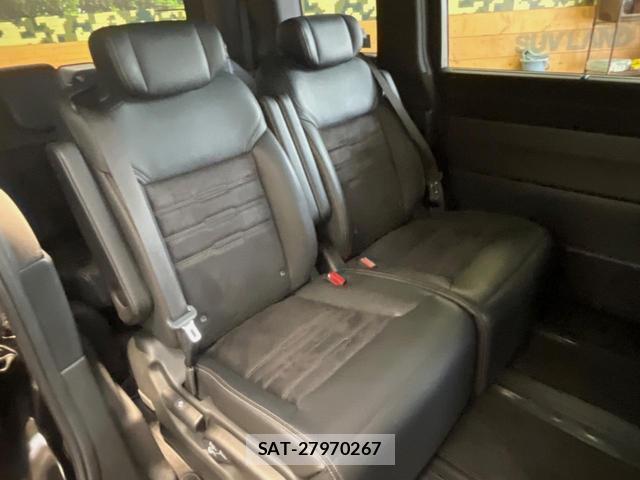 Honda e 2023-08 8546368-5