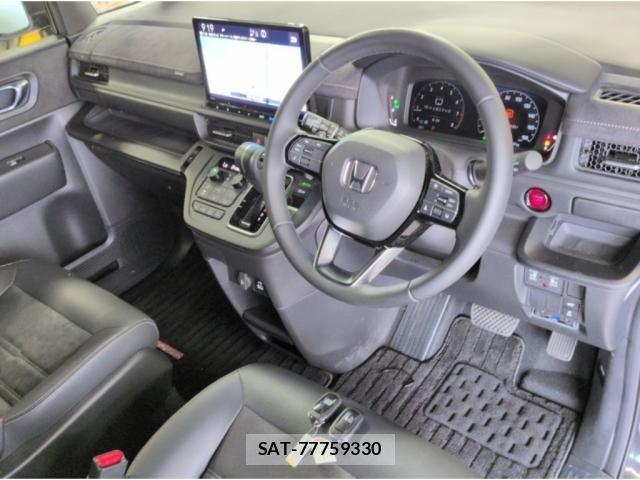 Honda e 2022-12 8548103-2