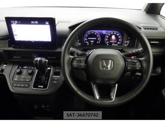Honda e 2022-11 8548172-2
