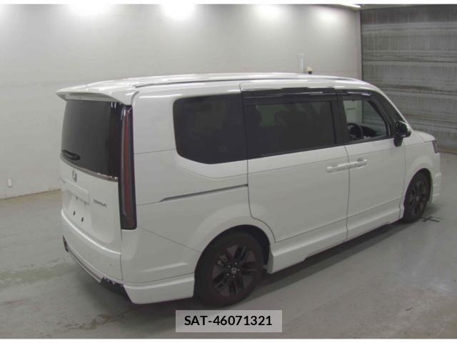 Honda e 2023-10 8548328-1