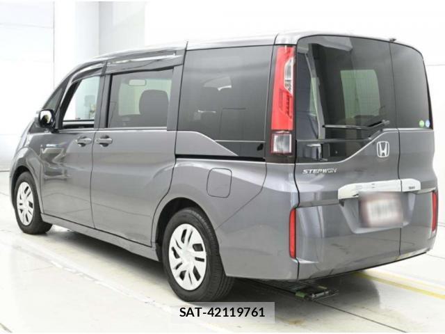 Honda e 2017-07 8548332-1