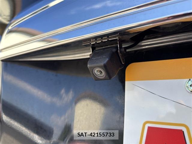 Honda e 2011-08 8548555-13