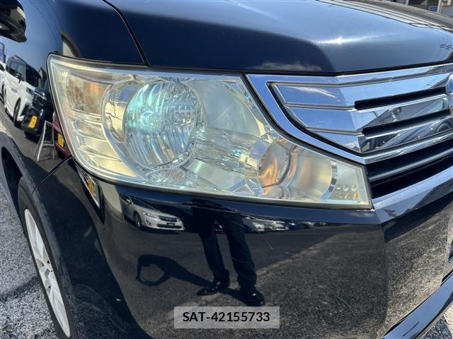 Honda e 2011-08 8548555-16