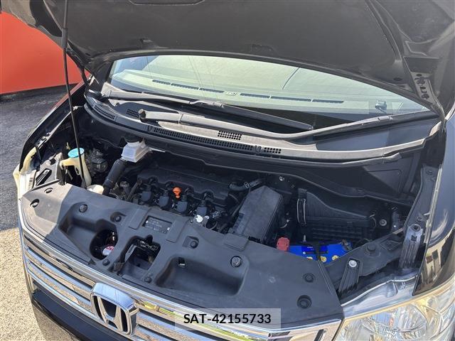 Honda e 2011-08 8548555-7