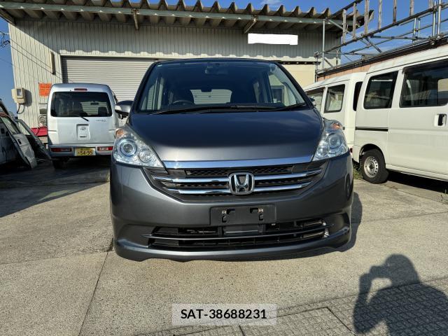 Honda e 2009-03 8548705-2