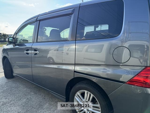 Honda e 2009-03 8548705-5