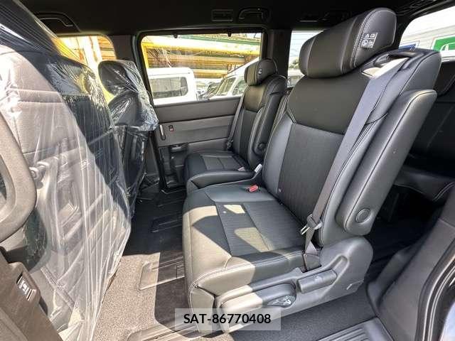 Honda e 2026-04 8549062-5