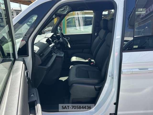 Honda e 2026-04 8549076-8