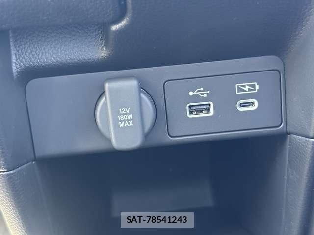 Honda e 2026-04 8549104-13
