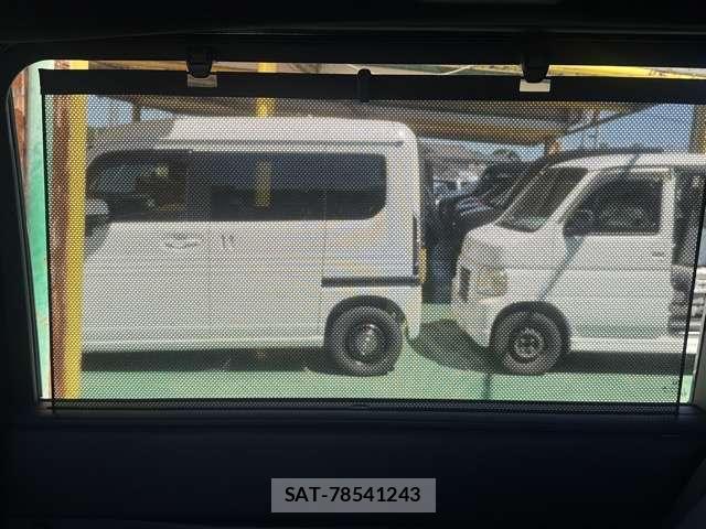 Honda e 2026-04 8549104-6