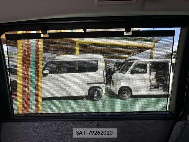 Honda e 2026-07 8549129-11