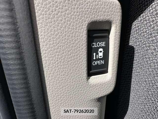 Honda e 2026-07 8549129-8